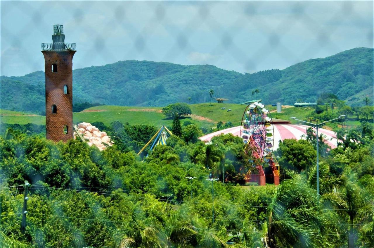 Apto Nantes Com Vista Pro Beto Carrero World بنها المظهر الخارجي الصورة